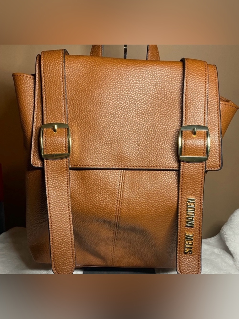 Steve Madden Tan Pebbled Leather Backpack with gold accents super cute